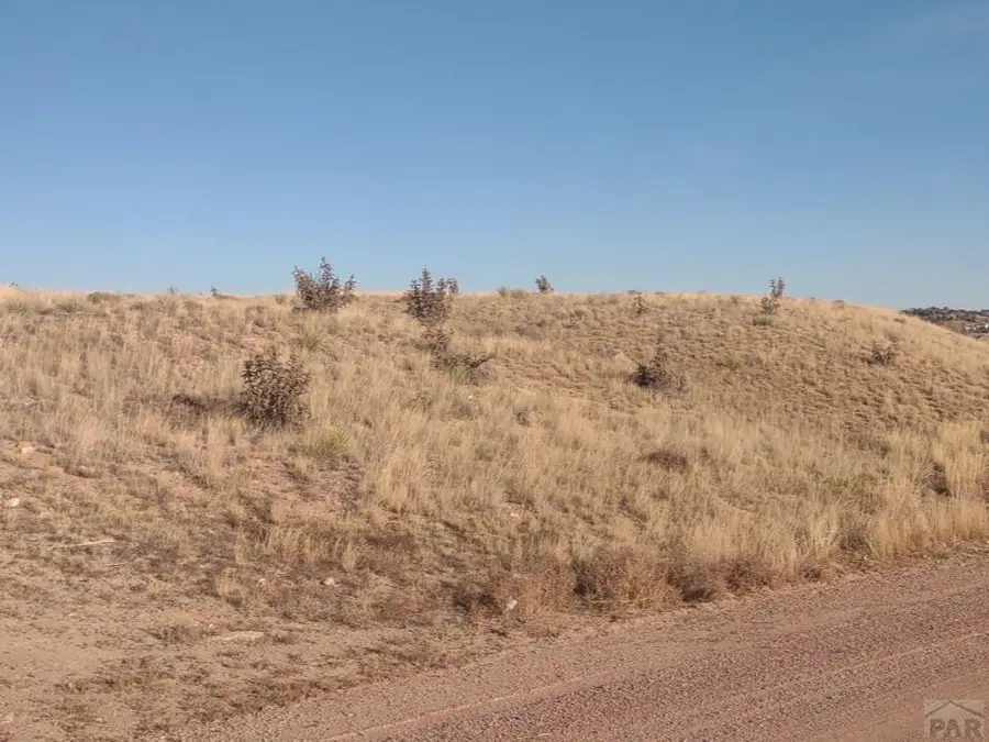 526 S Chimazo Dr, Pueblo West, CO 81007 - Image #3