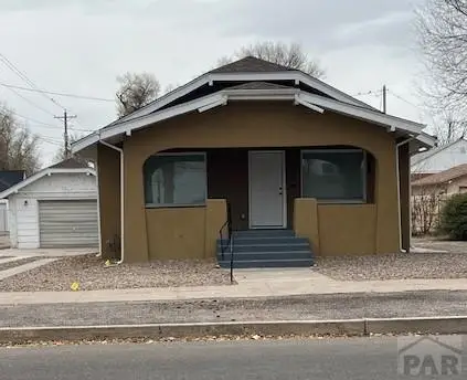 812 Minnequa Ave, Pueblo, CO 81004