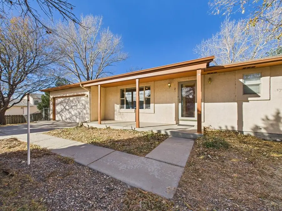 21 S Golfwood Dr W, Pueblo West, CO 81007 - Image #3