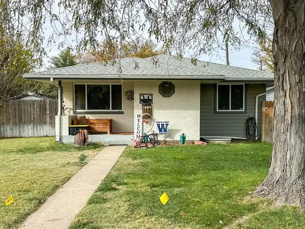 1004 S 6th St, Lamar, CO 81052