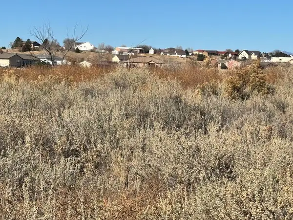 1687 N Ignacio Dr, Pueblo West, CO 81007