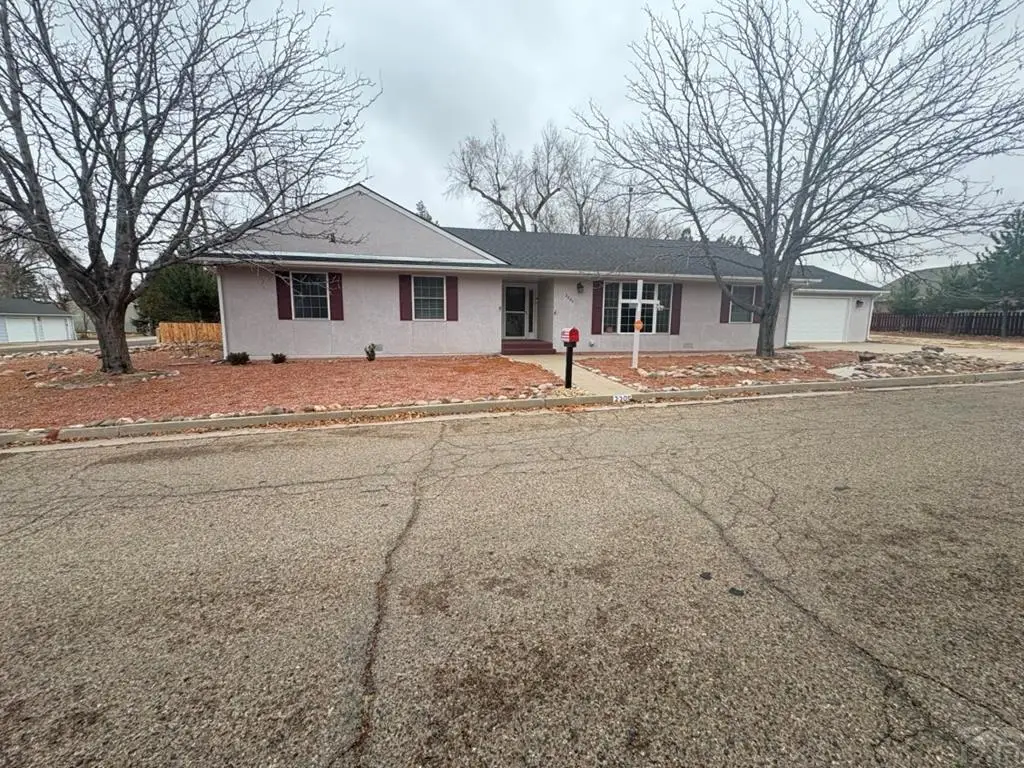 2205 Raton Ave, La Junta, CO 81050 - Image #1