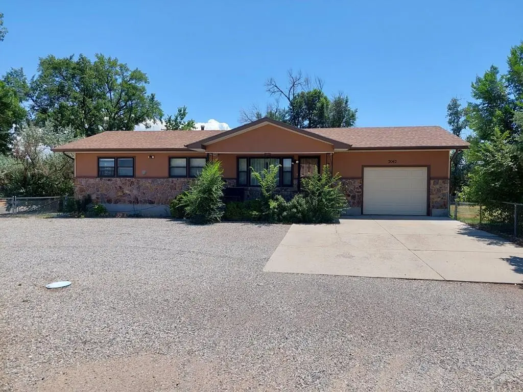 2042 S Riverview Dr, Pueblo, CO 81006 - Image #1