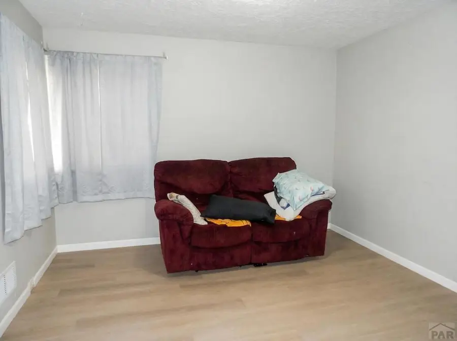 1909 E 2nd St, Pueblo, CO 81001 - #3