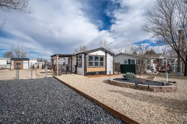 249 E Dawnview Dr, Pueblo West, CO 81007