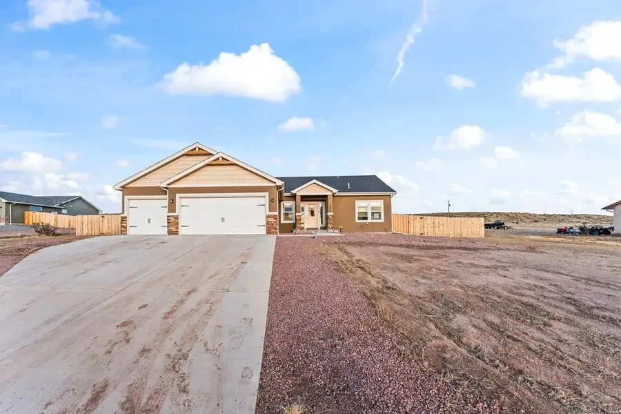 1334 N Will Rogers Dr, Pueblo West, CO 81007 - Image #2