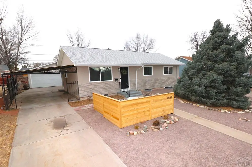 2921 Azalea St, Pueblo, CO 81005 - Image #1