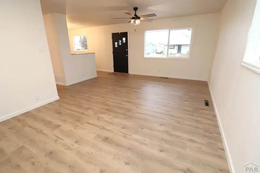 2921 Azalea St, Pueblo, CO 81005 - Image #3