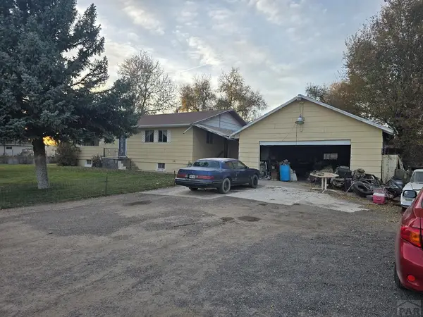 2051 Oriole Rd, Pueblo, CO 81006