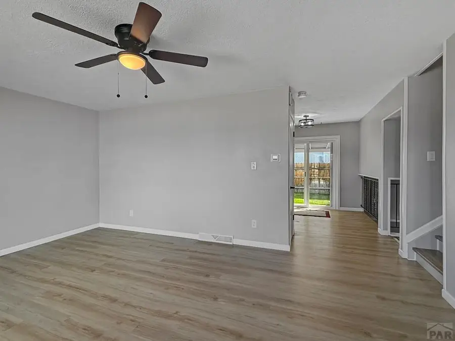 4012 Crestview Dr, Pueblo, CO 81008 - Image #3