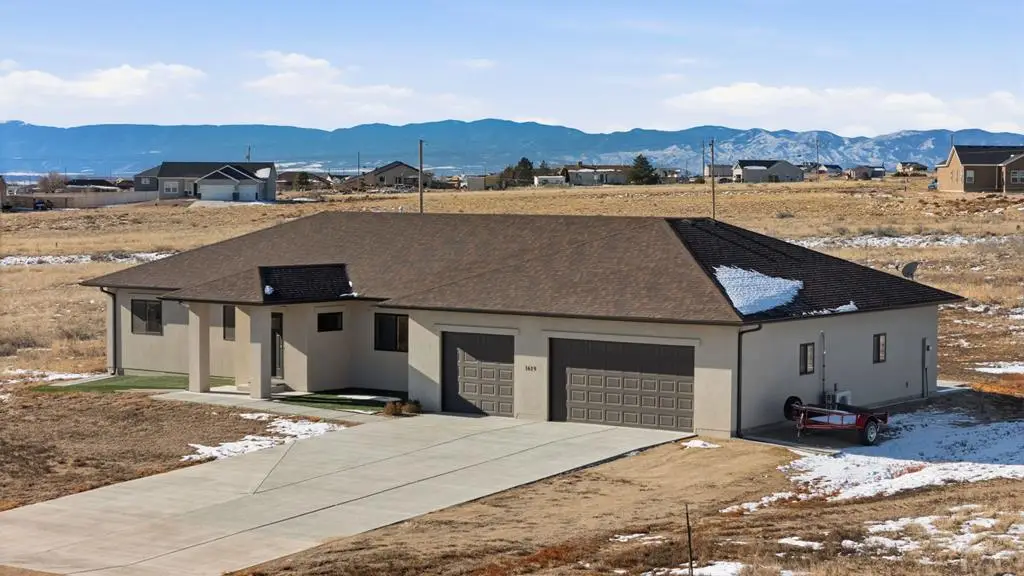 1619 N Calle Rosa Dr, Pueblo, CO 81007 - Image #1