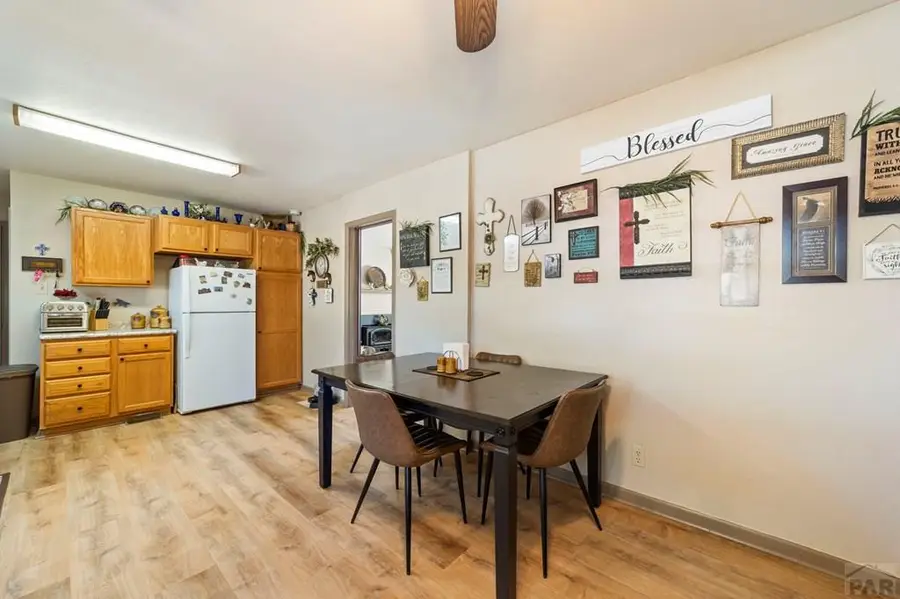 1614 Horseshoe Dr, Pueblo, CO 81001 - Image #3