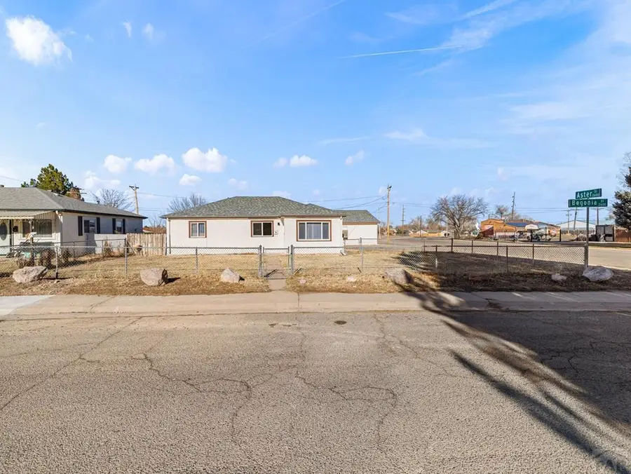 2690 Begonia St, Pueblo, CO 81005 - Image #2
