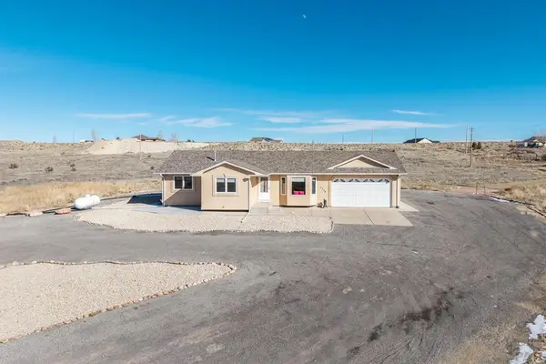 1110 N Red Granite Lane, Pueblo West, CO 81007