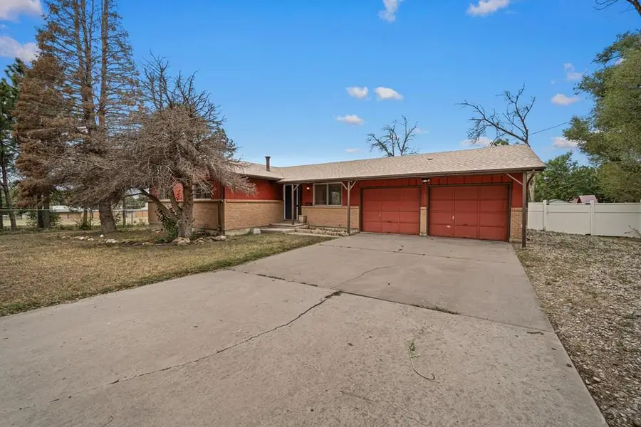 11 Macnaughton Rd, Pueblo, CO 81001 - Image #2