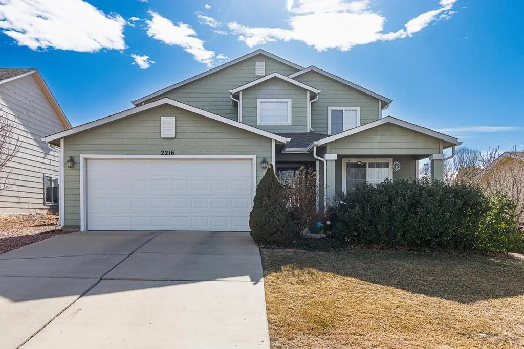 2216 Longhorn Dr, Pueblo, CO 81008 - Image #1