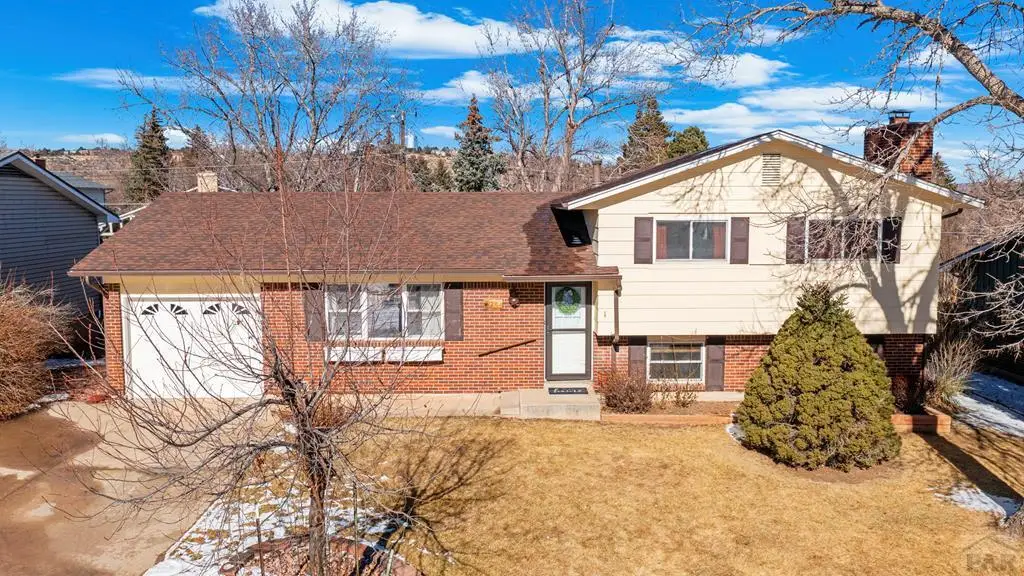 914 Hoorne Ave, Colorado Springs, CO 80907 - #1