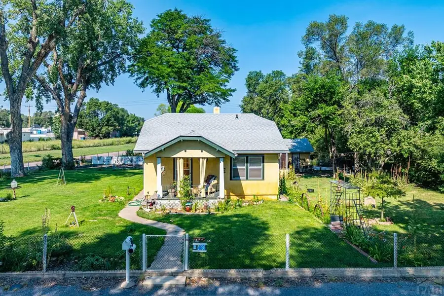 483 Westwood Ln, Pueblo, CO 81005 - Image #2