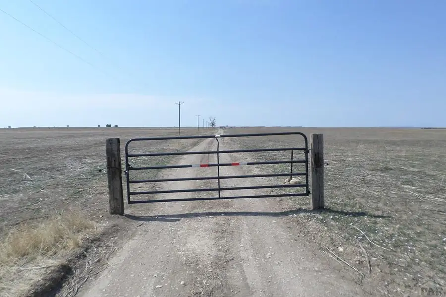 41824 Undercliff Rd, Huerfano Valley, CO Under - #2