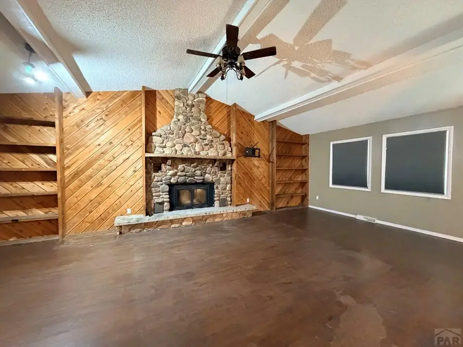 712 S Carrizo Springs Ave, Pueblo West, CO 81007 - #2