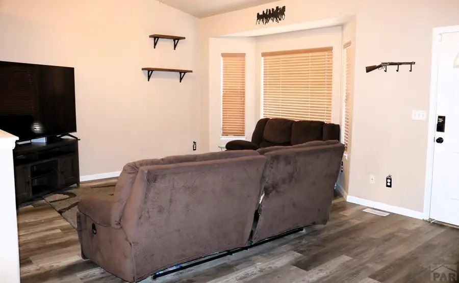 226 E Falcon Dr, Pueblo West, CO 81007 - #3