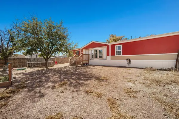 88 E Hemlock Dr, Pueblo West, CO 81007