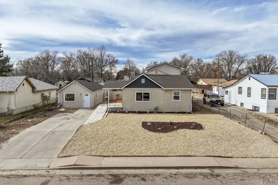 1725 Brown Ave, Pueblo, CO 81004 - #2