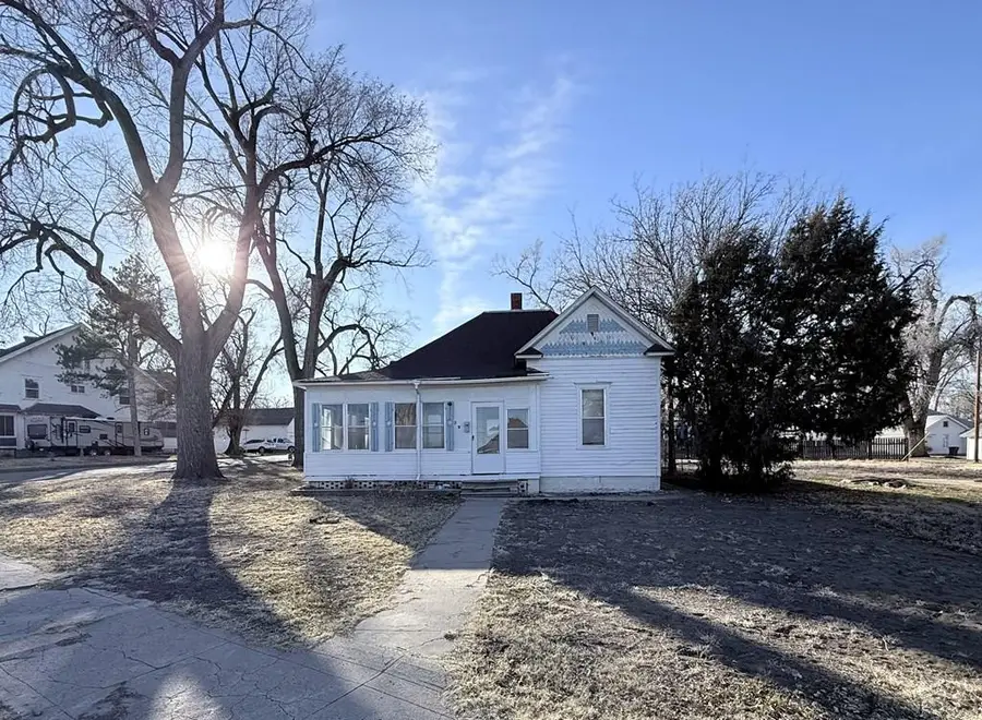 817 S Main St, Rocky Ford, CO 81067 - #2