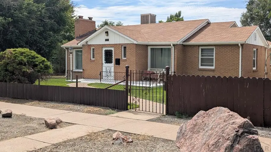1910 E 8th St, Pueblo, CO 51001 - #2