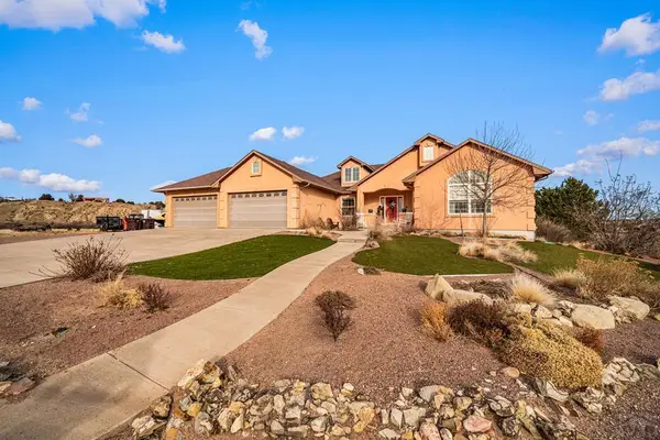 302 S Costilla Court, Pueblo West, CO 81007