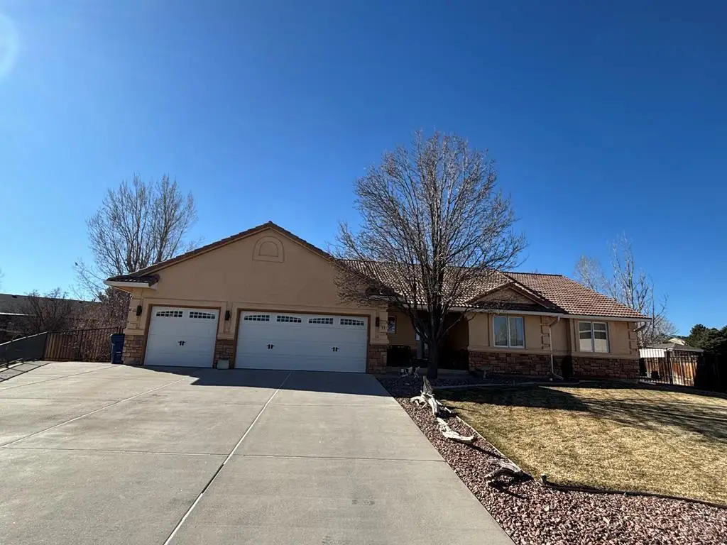 11 Malibu Court, Pueblo, CO 81005 - #1