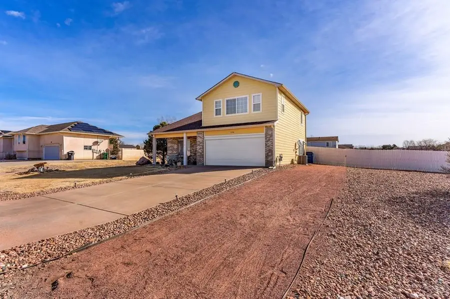 594 S Hook Dr, Pueblo West, CO 81007 - #3