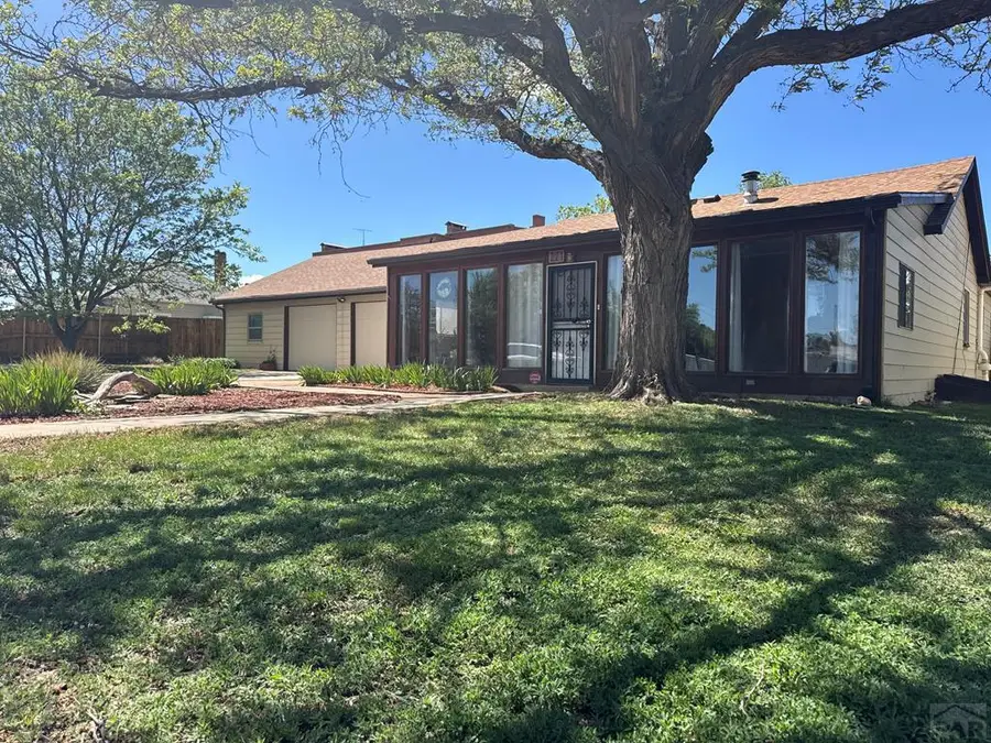 221 E 8th St, Walsenburg, CO 81089 - #2
