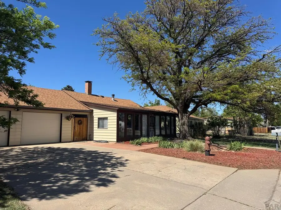 221 E 8th St, Walsenburg, CO 81089 - #3