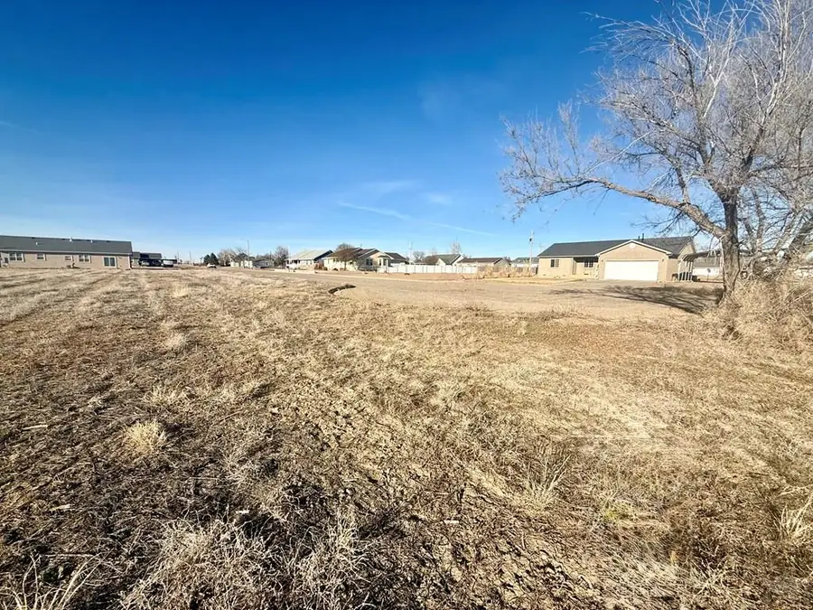 402 Mountain View Dr, Ordway, CO 81063 - #3