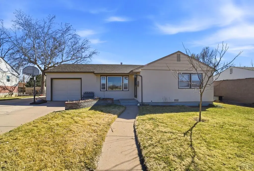 1332 Horseshoe Dr, Pueblo, CO 81001 - #1