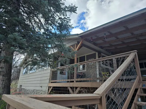 8789 Grand Ave, Beulah, CO 81023