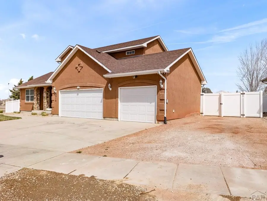2310 Stone Pine, Pueblo, CO 81005 - #2