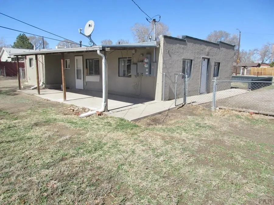 2106 E 8th St, Pueblo, CO 81001 - #2