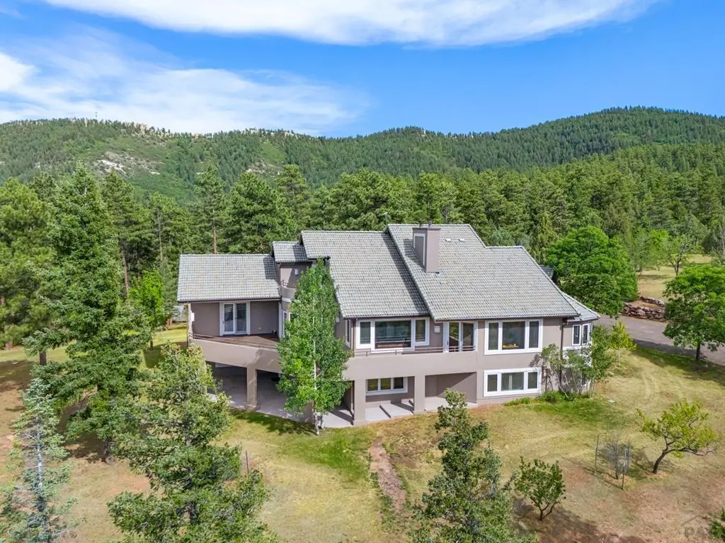 8912 S Pine Dr, Beulah, CO 81023 - #1