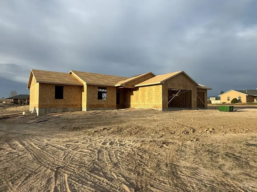 2094 W Woodstock Pl, Pueblo West, CO 81007 - #3