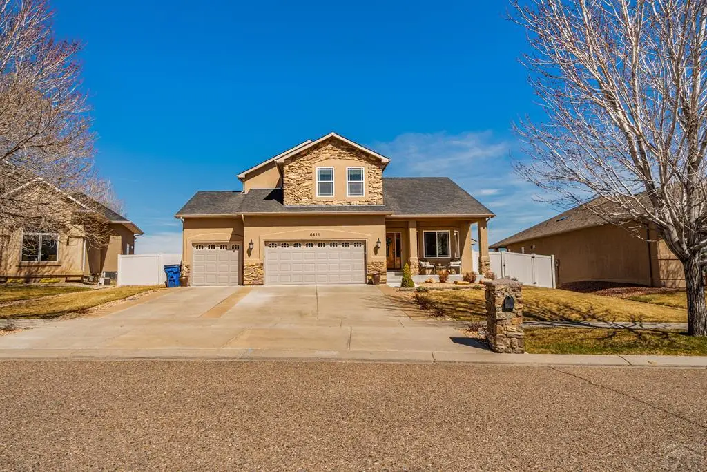 5411 Costa Mesa Dr, Pueblo, CO 81005 - #1