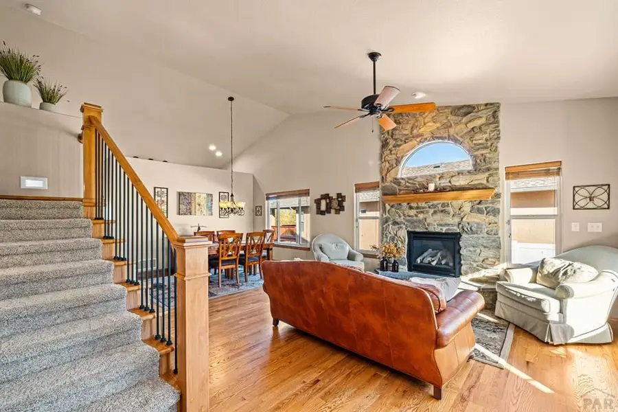 5411 Costa Mesa Dr, Pueblo, CO 81005 - #2