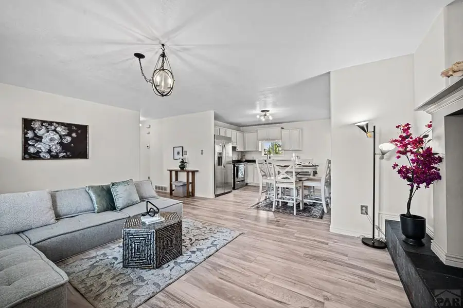 911 Candytuft Blvd, Pueblo, CO 81001 - #3