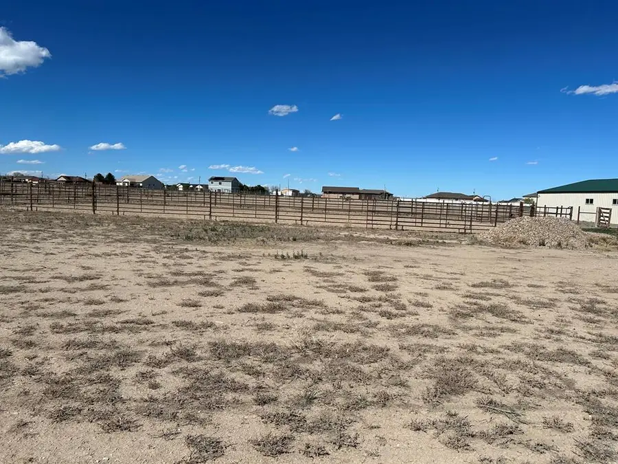 675 Paradise Dr, Pueblo West, CO 81007 - #2