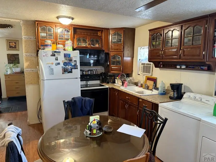 1729 E 14th St, Pueblo, CO 81001 - #2