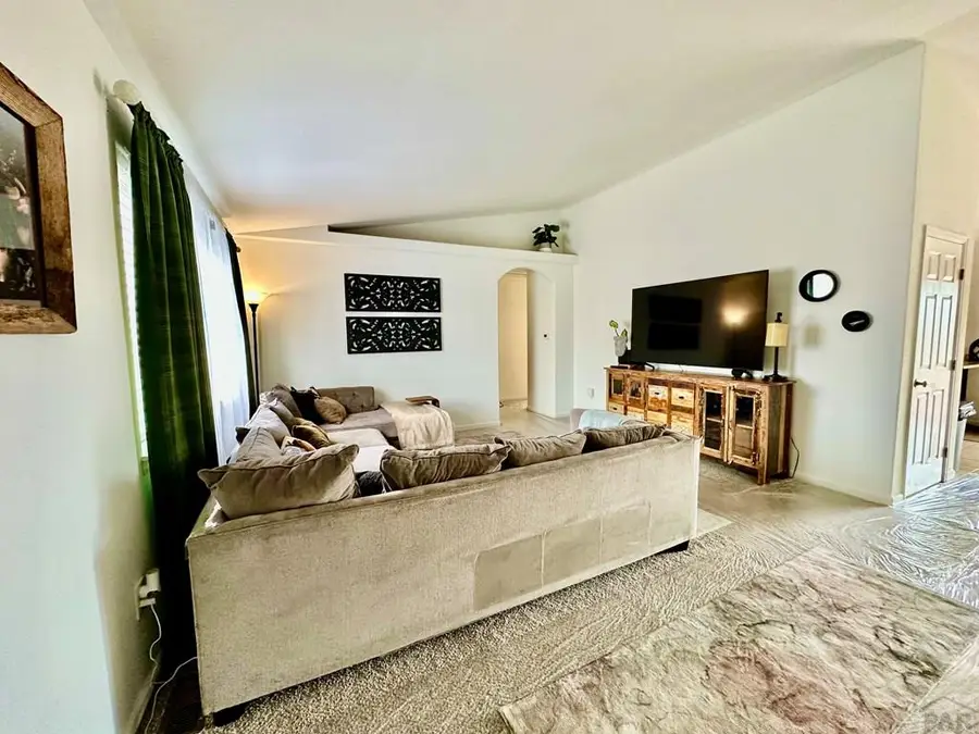 1245 N Marwyck Dr, Pueblo West, CO 81007 - #2