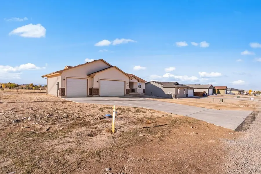 489 S Laporte Dr, Pueblo West, CO 81007 - #3