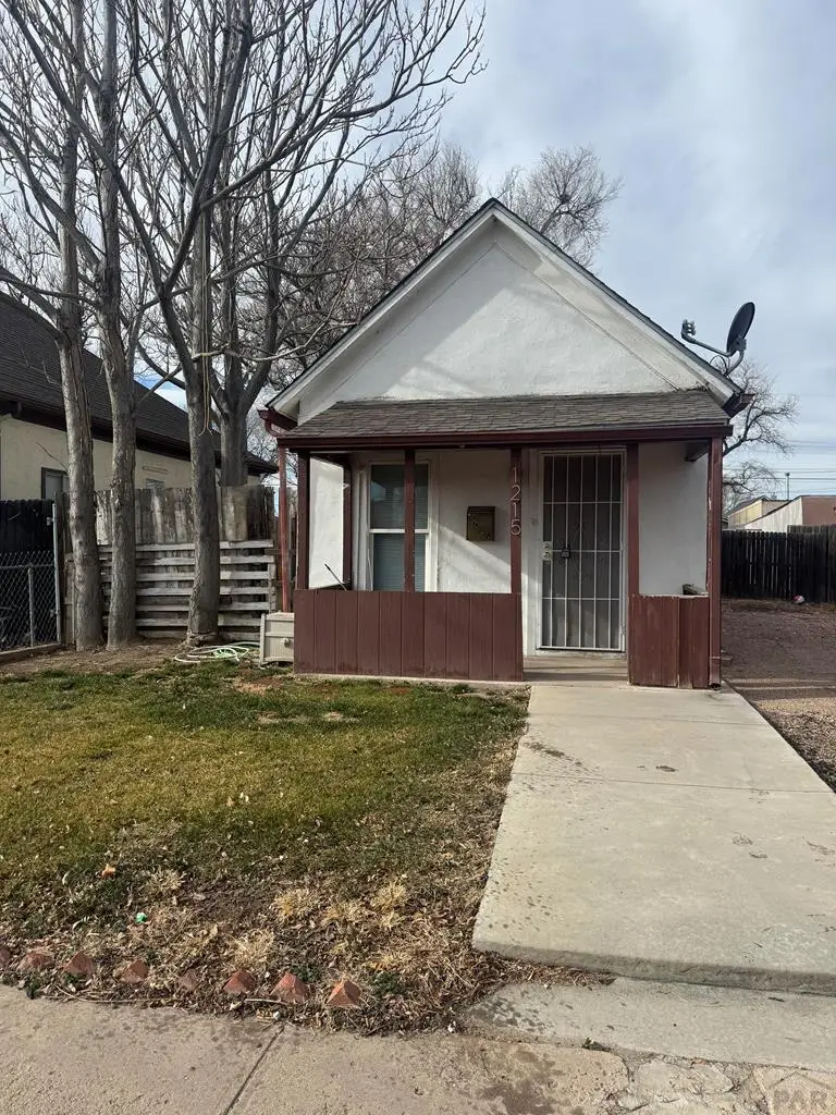 1215 Bragdon Ave, Pueblo, CO 81004 - #1