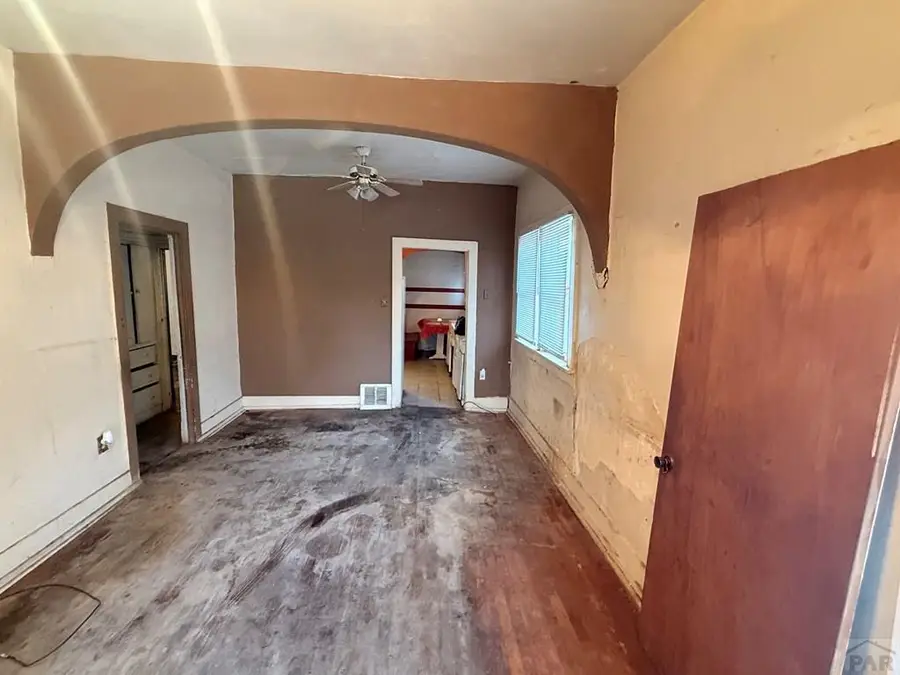 409 W 27th St, Pueblo, CO 81003 - #2